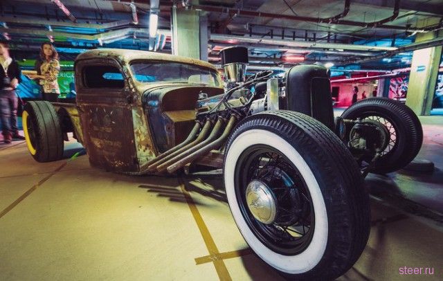В Питере открылась выставка легендарных Muscle-Cars