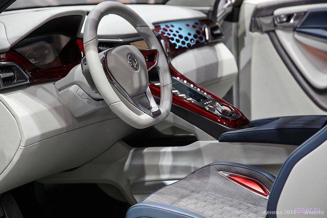 SsangYong представил концептуальный кроссовер XLV