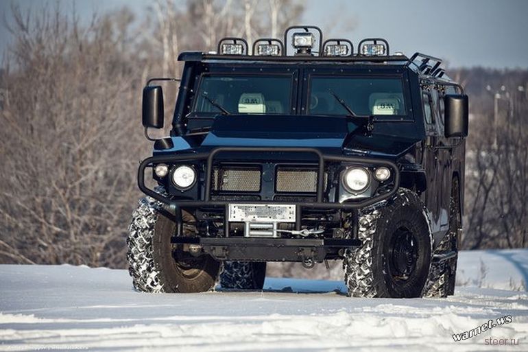 Люксовая модификация бронированного внедорожника ГАЗ Тигр
