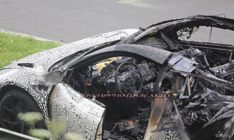 Прототип Acura NSX сгорел на Нюрбургринге