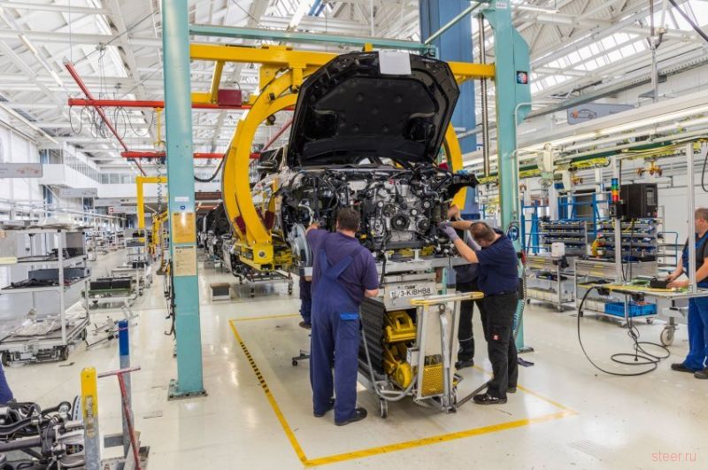 Mercedes-Benz начал производство бронированных седанов S-Class нового поколения