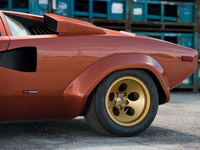 Уникальный Lamborghini Countach LP400S 1979 года продается за 600 000 долларов