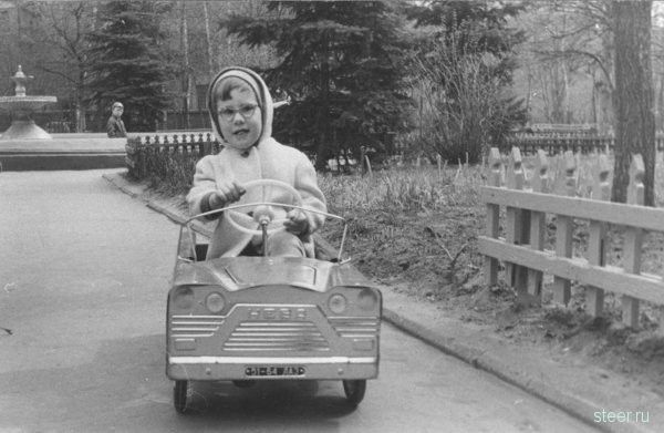 Мечта советского детства : педальные автомобили