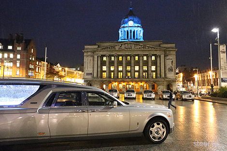 Стоимость катафалка на базе Rolls-Royce Phantom составит 800 000 долларов