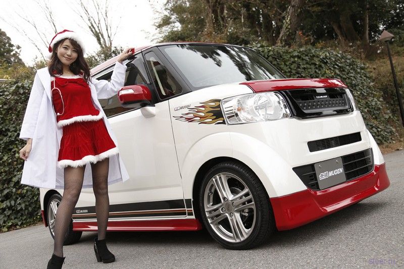 Honda начала продажи в Японии нового кей-кара N-BOX Slash