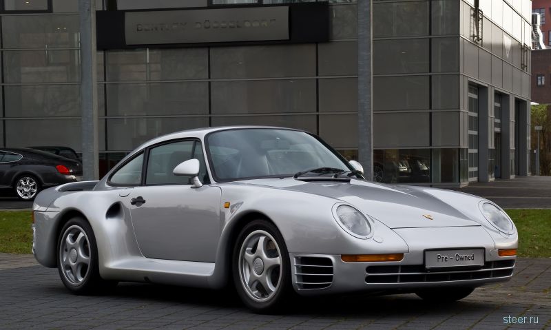 В Женеве на мокрой дороге сделал уши Porsche 959