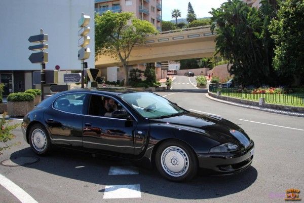 Уникальный концепт Bugatti EB112 замечен в Монако