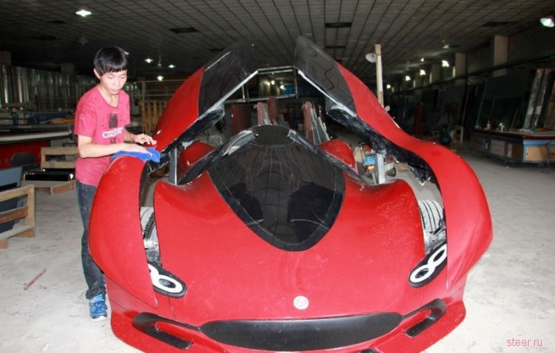 Китаец построил футуристический суперкар за 4800 долларов