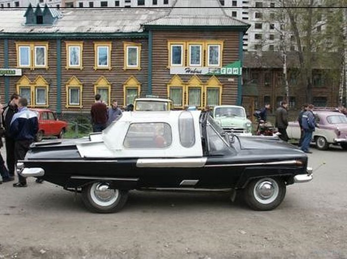 Ласточка - водоплавающий кабриолет новокузнецкого ветерана