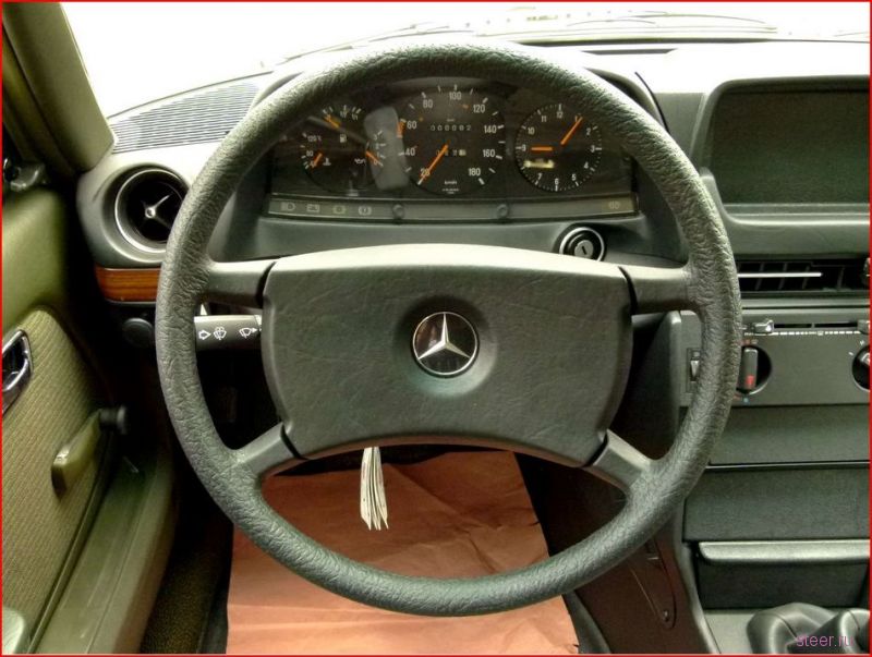 Законсервированный Mercedes w123