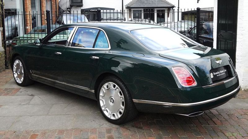 Bentley Mulsanne Елизаветы II выставили на продажу за 285,5 тысячи долларов