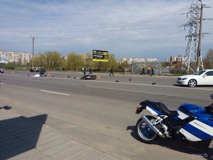 «Ты просто не включил поворотник...» В Барановичах мотоциклисты провели шокотерапию
