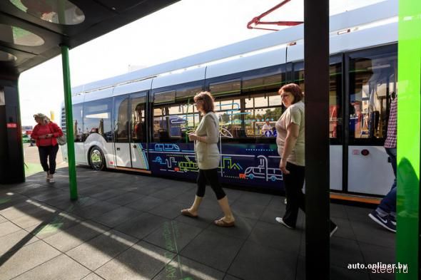 В Минске представили белорусский электробус. Запас хода — 12 километров после пятиминутной зарядки