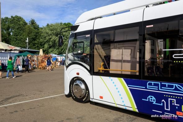 В Минске представили белорусский электробус. Запас хода — 12 километров после пятиминутной зарядки