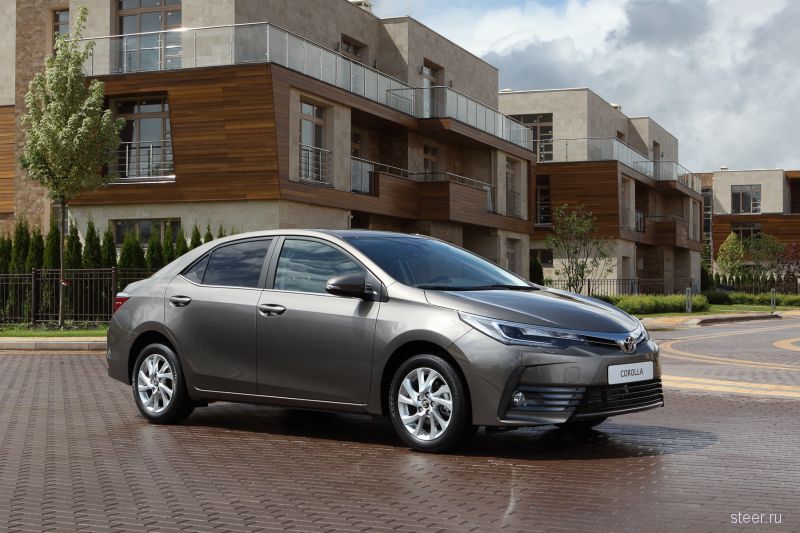 Toyota представила обновленную Corolla