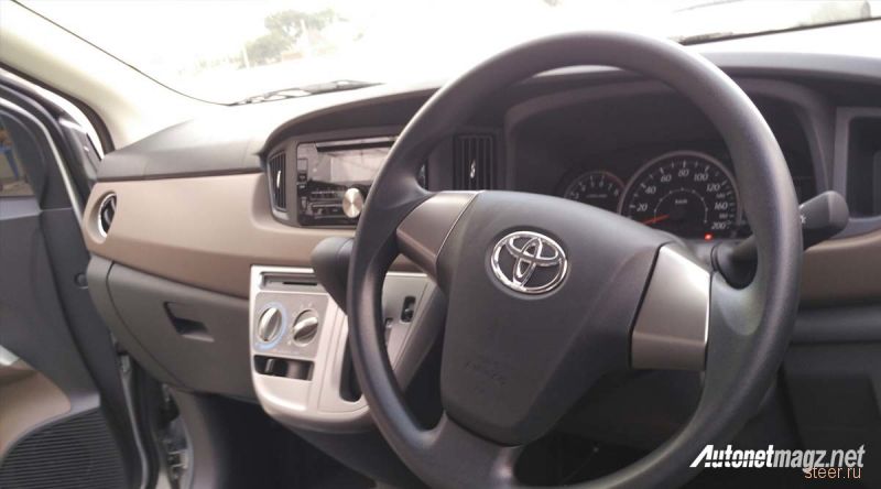 Новые фото компактвэна Toyota Calya