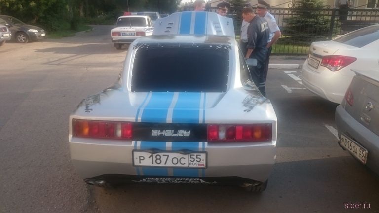 Житель Омска привлечен к ответственности за переоборудование ВАЗ-21083 под Ford Mustang 