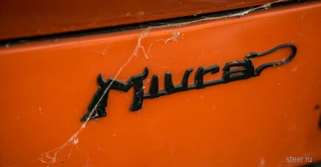 Семейная реликвия провела 28 лет в сарае: Lamborghini Miura P400