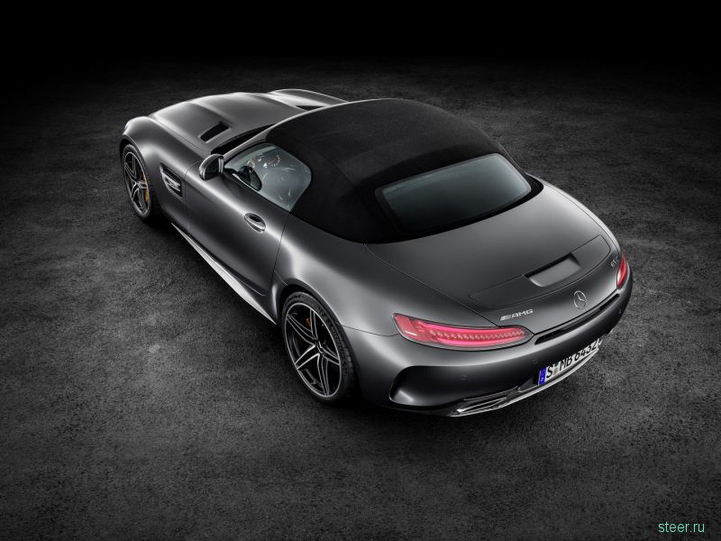 Компания Mercedes-Benz официально представила родстер на базе AMG GT