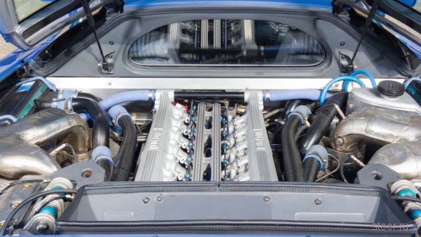 Уникальный Bugatti EB110 GT выставлен на аукцион