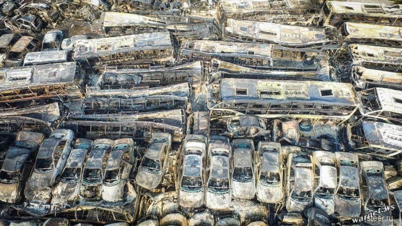 В Китае в результате пожара сгорело более 6000 автомобилей