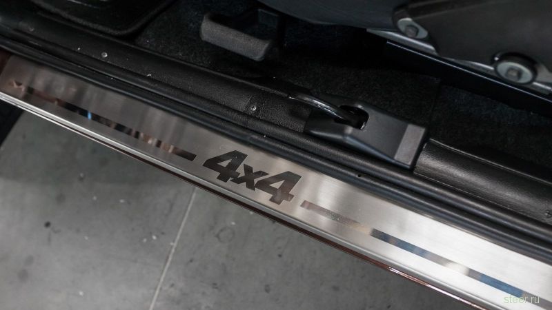 Юбилейная Нива Lada 4x4 будет стоить 558 900 рублей