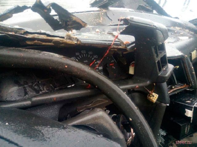 Водителю ВАЗа оторвало голову в ужасной аварии в Челябинской области