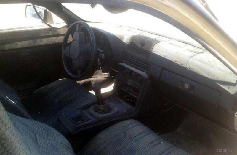 В Казахстане по программе утилизации старых автомобилей владелец сдал Porsche 924 1985 года выпуска