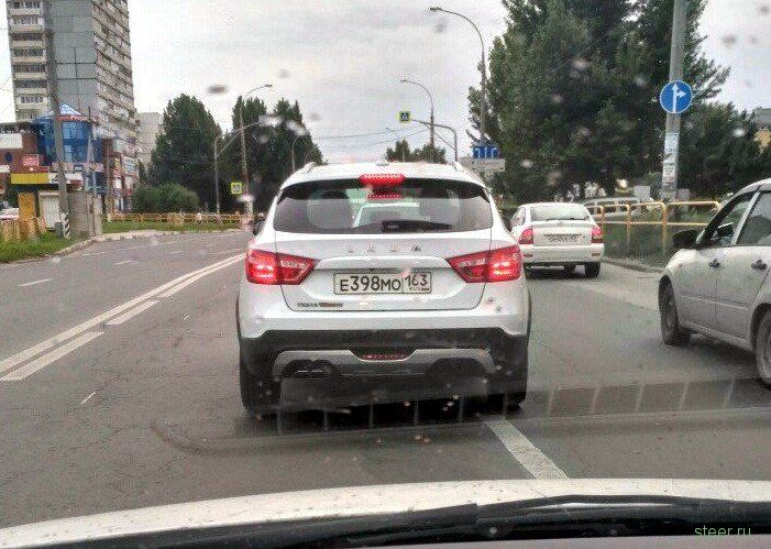 Серийную Lada Vesta SW Cross заметили на дорогах Тольятти