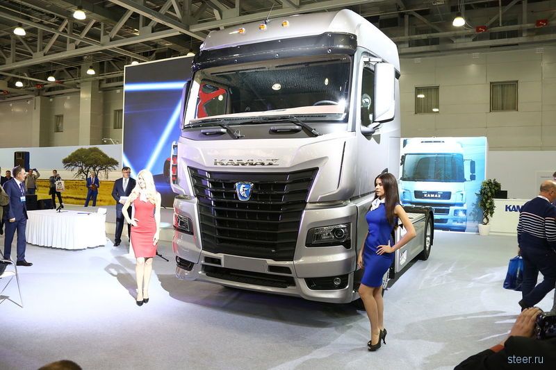 Официально представлен новый магистральный тягач КАМАЗ-54901
