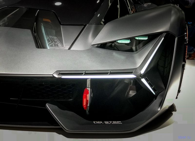 Lamborghini представила космический суперкар Terzo Millennio