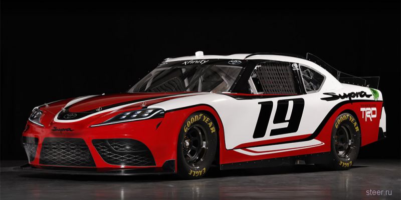 Toyota представила новую Supra для гонок NASCAR