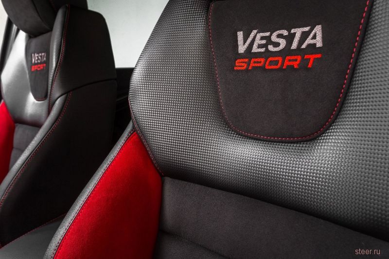 Красное на черном: официально представлен интерьер серийной Lada Vesta Sport
