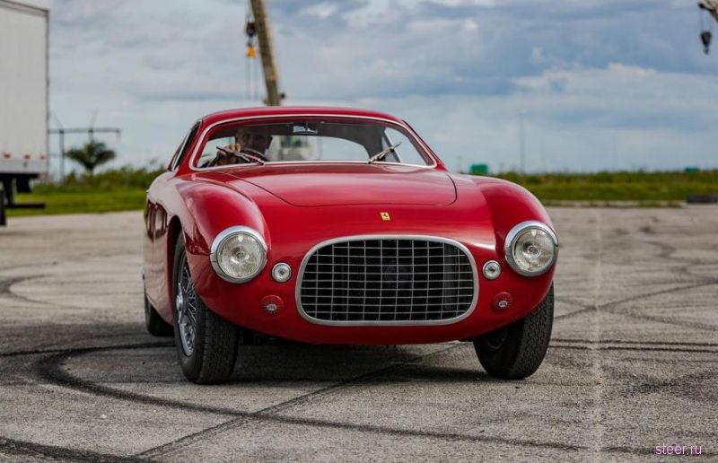 Мексиканец потратил более 50 лет на постройку уникального Ferrari