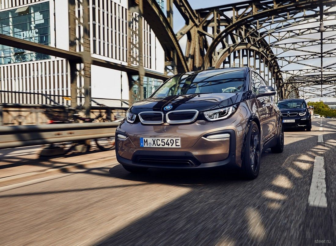 Объявлены российские цены на электрокары BMW i3 и i3s