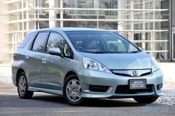 Honda Fit Shuttle дебютировал, но только на фотографиях (фото)