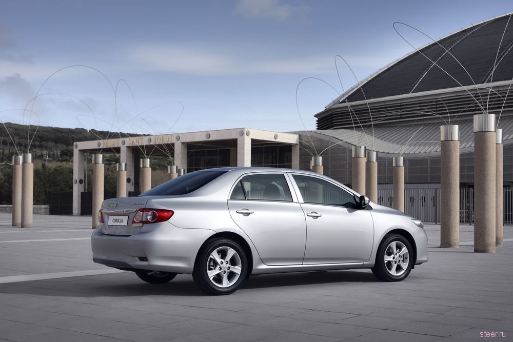 1 июля стартуют продажи обновленной Toyota Corolla в России от 599 000 рублей (фото)