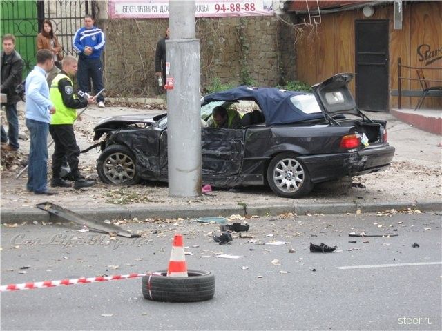 Известный футболист сбил насмерть трех человек (фото)