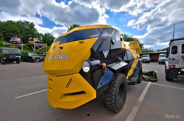 Land Rover образца 2139 года (фото)