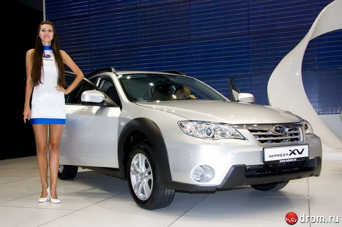 Девушки Московского автосалона 2010 (фото)