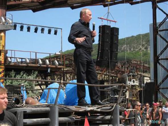 Путин приехал на слет байкеров на «Харлее» (фото и видео)