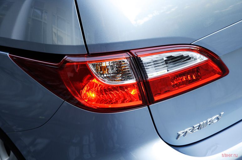 Новое поколение Mazda Premacy дебютировало в Японии (фото).