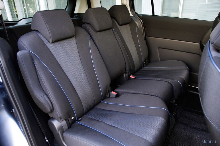 Новое поколение Mazda Premacy дебютировало в Японии (фото).