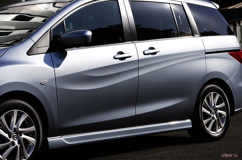 Новое поколение Mazda Premacy дебютировало в Японии (фото).
