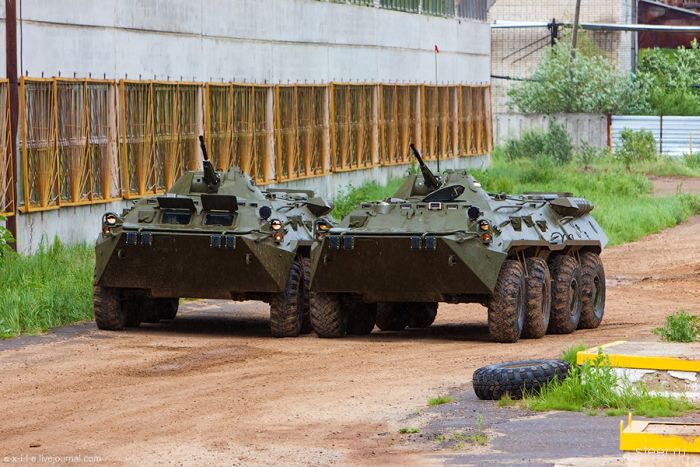 Автопром, за который не стыдно. Завод по производству военной техники (фото)