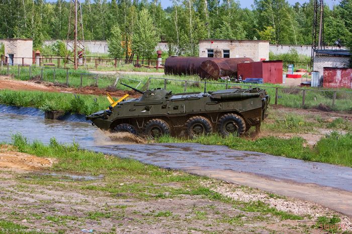 Автопром, за который не стыдно. Завод по производству военной техники (фото)