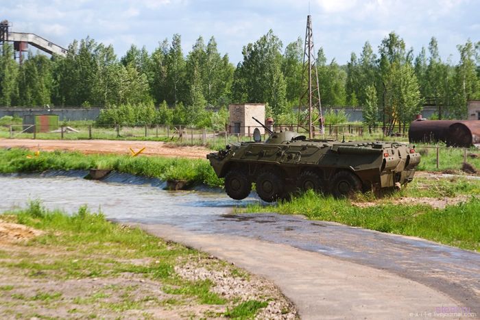 Автопром, за который не стыдно. Завод по производству военной техники (фото)
