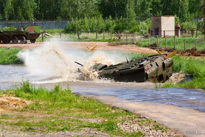 Автопром, за который не стыдно. Завод по производству военной техники (фото)