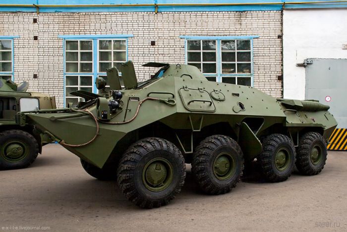 Автопром, за который не стыдно. Завод по производству военной техники (фото)