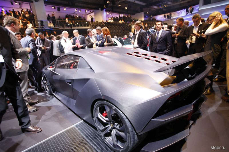 Lamborghini открыла завесу тайны над новым супер-каром Sesto Elemento (фото и видео)